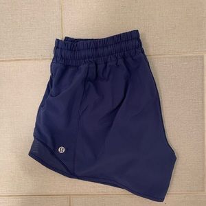 blue lulu shorts 4”
